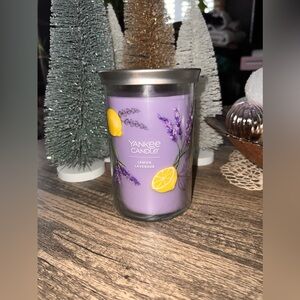 #225. Yankee candle 20oz signaturee large tumbler candle Lemon Lavenderder